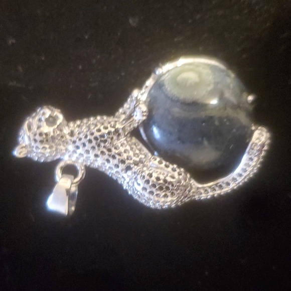 New Silver Wrapped Kambaba Jasper Leopard Pendant. - Picture 2 of 8